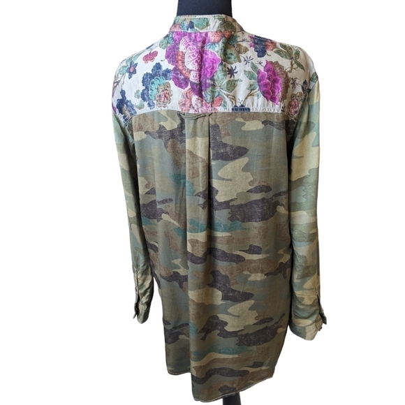 Anthropologie Pilcro Relaxed Camo Leopard Floral button down Tunic Size XS - Picture 3 of 9